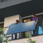 Rinnovabili, con il fotovoltaico da appartamento fino al 25% di risparmio in bolletta
