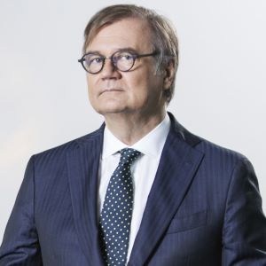 speaker-photo